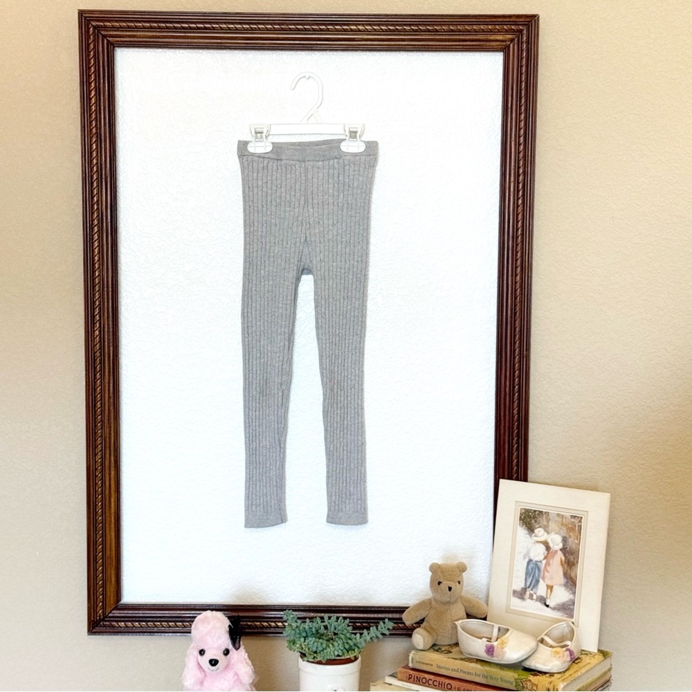 Osh Kosh B'gosh EUC 2014 Genuine Kids line Gray Ribbed Knit Leggings Size 5T